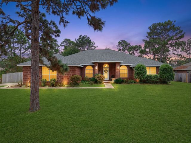 7599 Brewster Street, Navarre, FL 32566