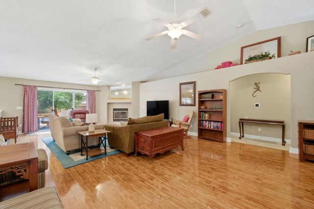 7599 Brewster Street, Navarre, FL 32566