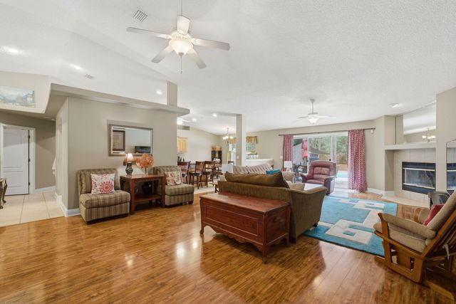 7599 Brewster Street, Navarre, FL 32566