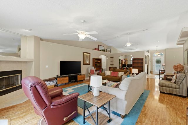 7599 Brewster Street, Navarre, FL 32566