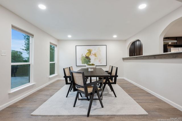 929 Morningside, Terrell Hills, TX 78209