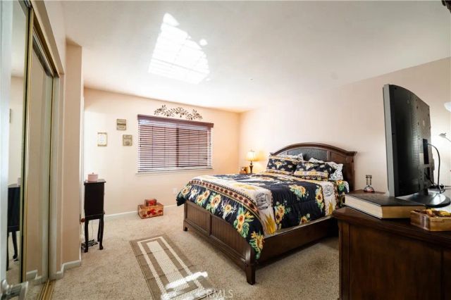 18303 Westlawn Street, Hesperia, CA 92345