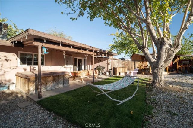 18303 Westlawn Street, Hesperia, CA 92345