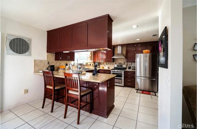 18303 Westlawn Street, Hesperia, CA 92345