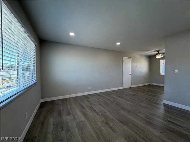 6336 Brittany Way, Las Vegas, NV 89107