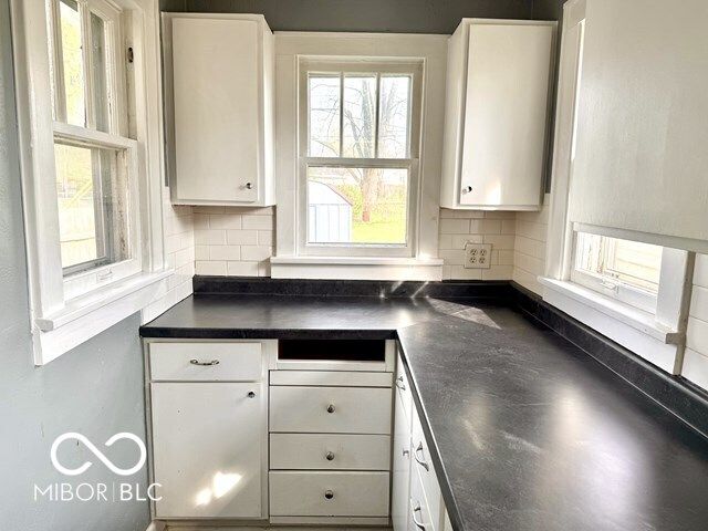 237 Ringwood Way, Anderson, IN 46013