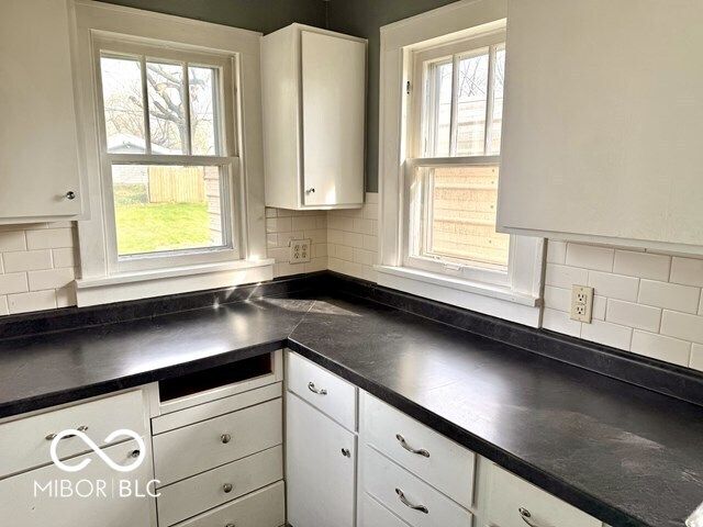 237 Ringwood Way, Anderson, IN 46013