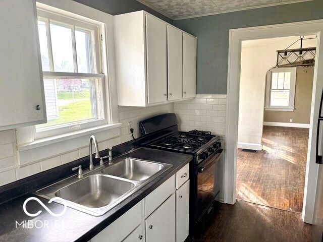 237 Ringwood Way, Anderson, IN 46013