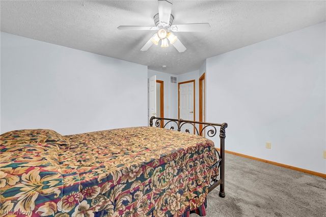 7596 Willow Woods Drive, North Olmsted, OH 44070