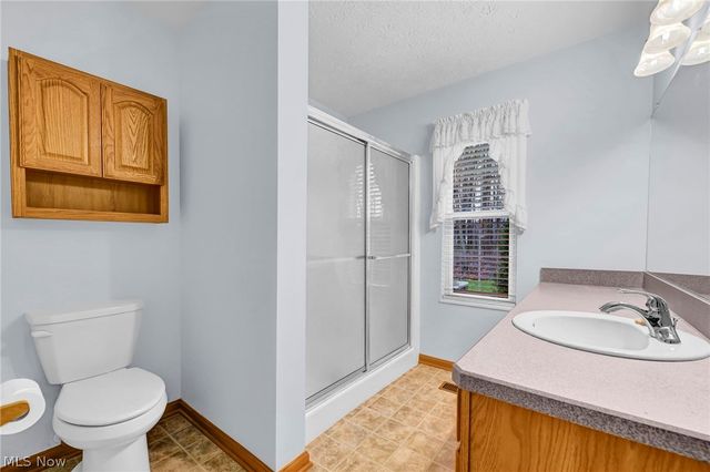 7596 Willow Woods Drive, North Olmsted, OH 44070