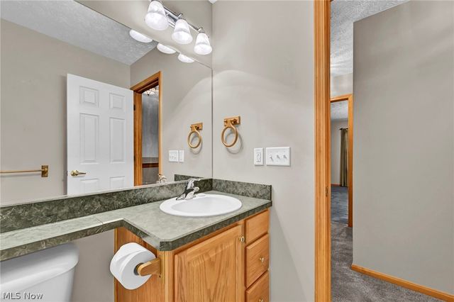 7596 Willow Woods Drive, North Olmsted, OH 44070