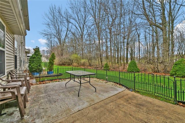 7596 Willow Woods Drive, North Olmsted, OH 44070