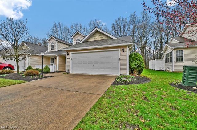 7596 Willow Woods Drive, North Olmsted, OH 44070