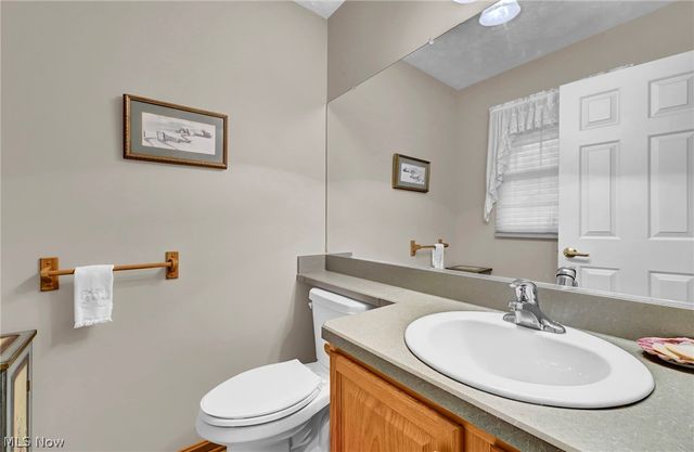 7596 Willow Woods Drive, North Olmsted, OH 44070