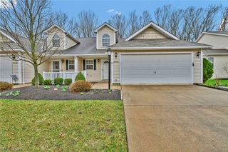 7596 Willow Woods Drive, North Olmsted, OH 44070
