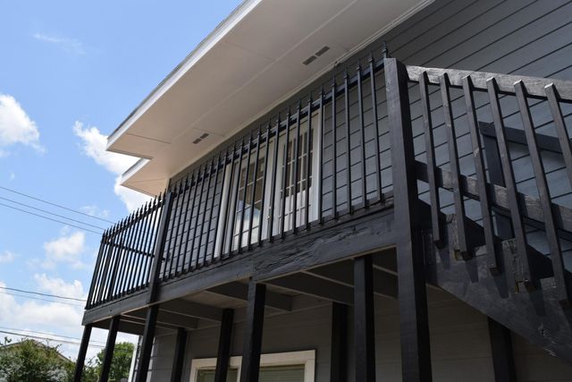 7715 Glover Street, Houston, TX 77012