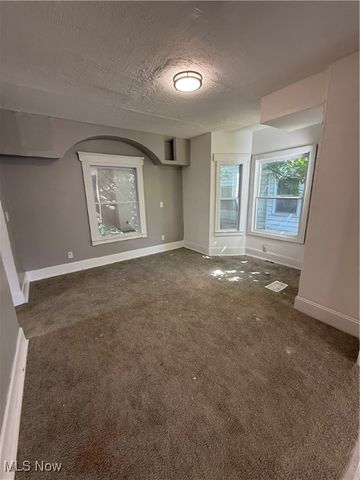 735 Parkwood Drive, Cleveland, OH 44108