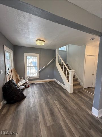 735 Parkwood Drive, Cleveland, OH 44108