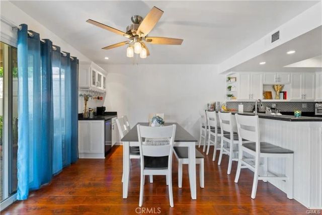 27065 Rio Prado Drive, Valencia, CA 91354