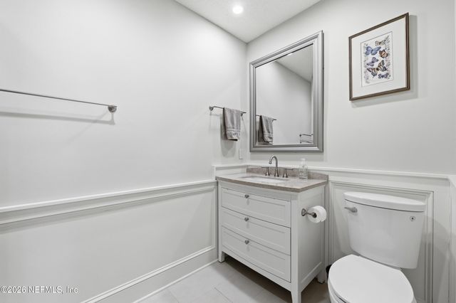 1800 THE GREENS Way 1603, Jacksonville Beach, FL 32250