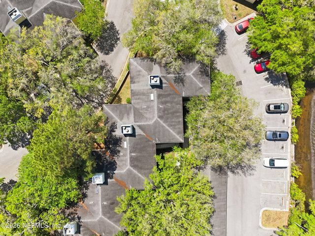 1800 THE GREENS Way 1603, Jacksonville Beach, FL 32250
