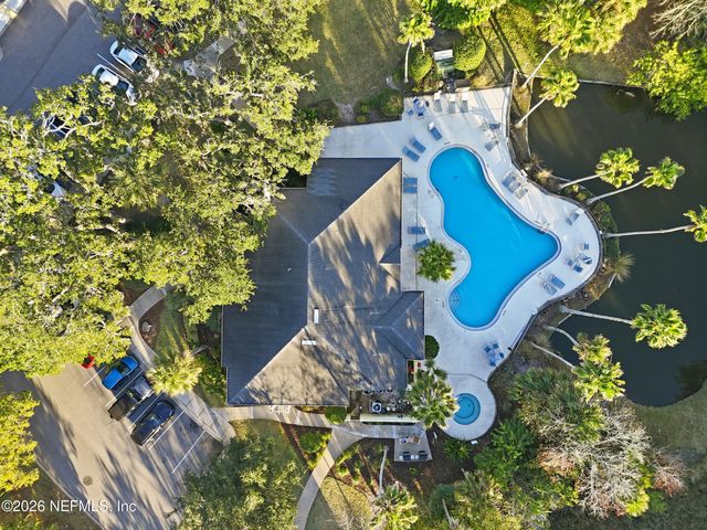 1800 THE GREENS Way 1603, Jacksonville Beach, FL 32250