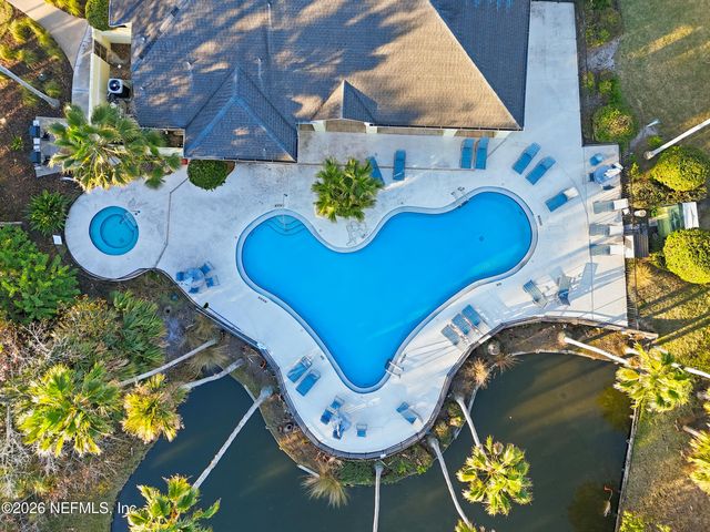 1800 THE GREENS Way 1603, Jacksonville Beach, FL 32250