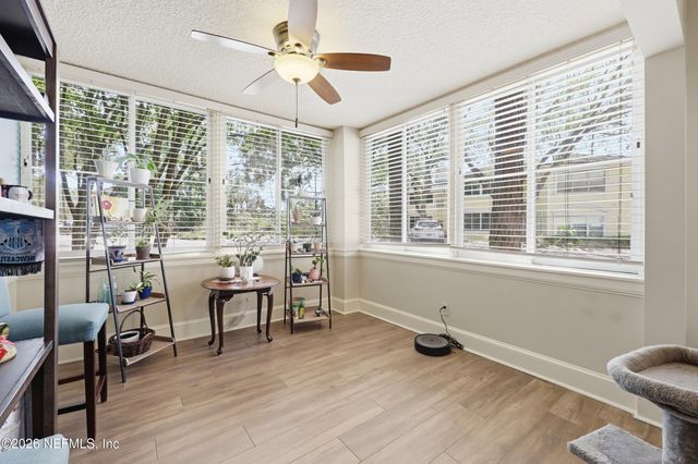 1800 THE GREENS Way 1603, Jacksonville Beach, FL 32250
