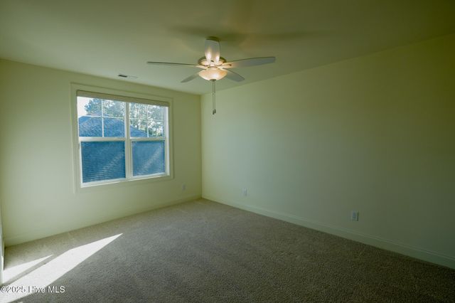 8567 Safflower Way NE, Leland, NC 28451