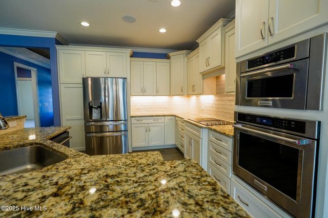 8567 Safflower Way NE, Leland, NC 28451