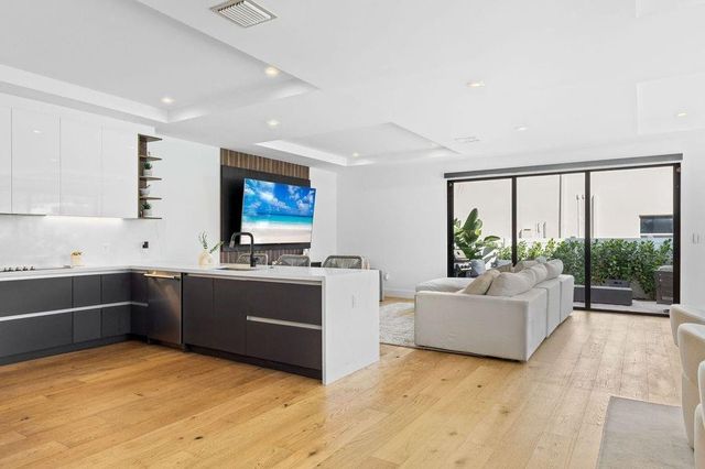 705 SW 8th Terrace, Fort Lauderdale, FL 33315