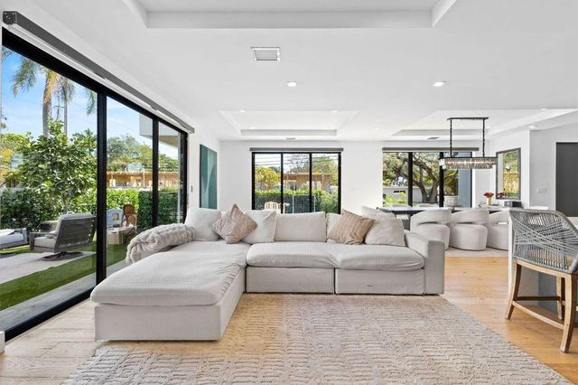 705 SW 8th Terrace, Fort Lauderdale, FL 33315