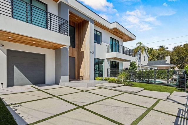 705 SW 8th Terrace, Fort Lauderdale, FL 33315