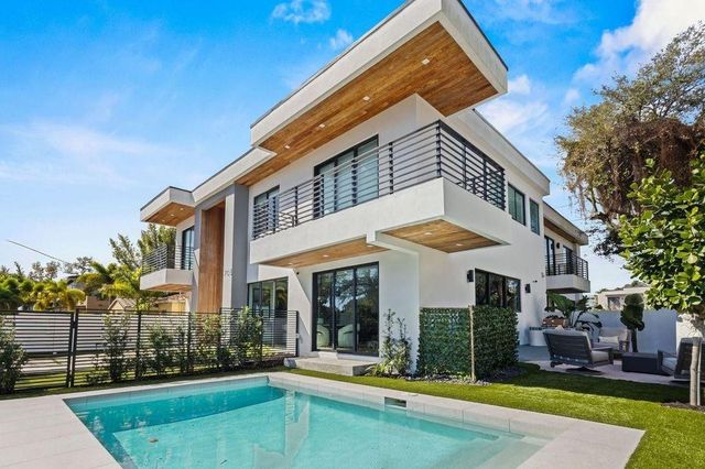 705 SW 8th Terrace, Fort Lauderdale, FL 33315