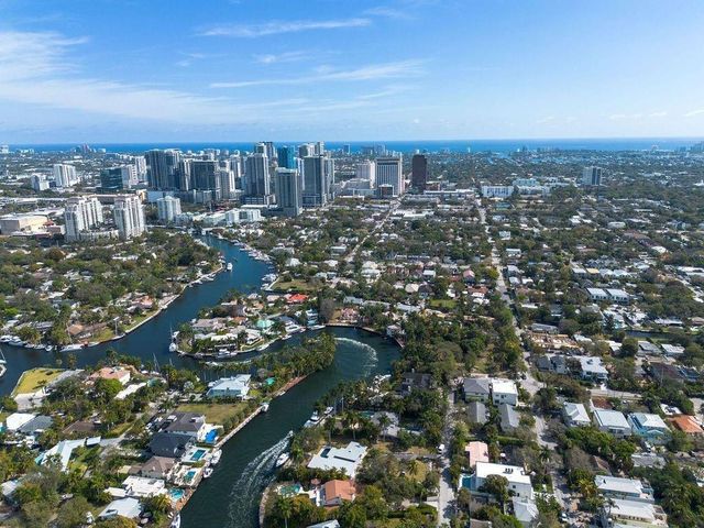 705 SW 8th Terrace, Fort Lauderdale, FL 33315