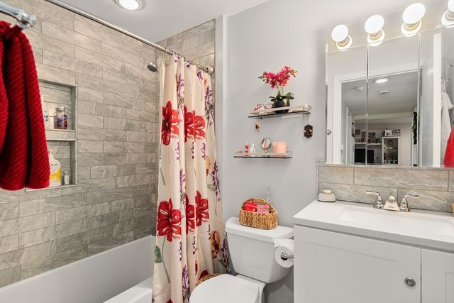 55 Brian Dr G, Stoughton, MA 02072