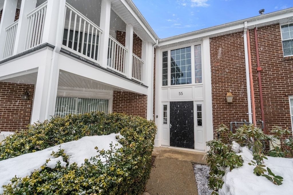 55 Brian Dr G, Stoughton, MA 02072