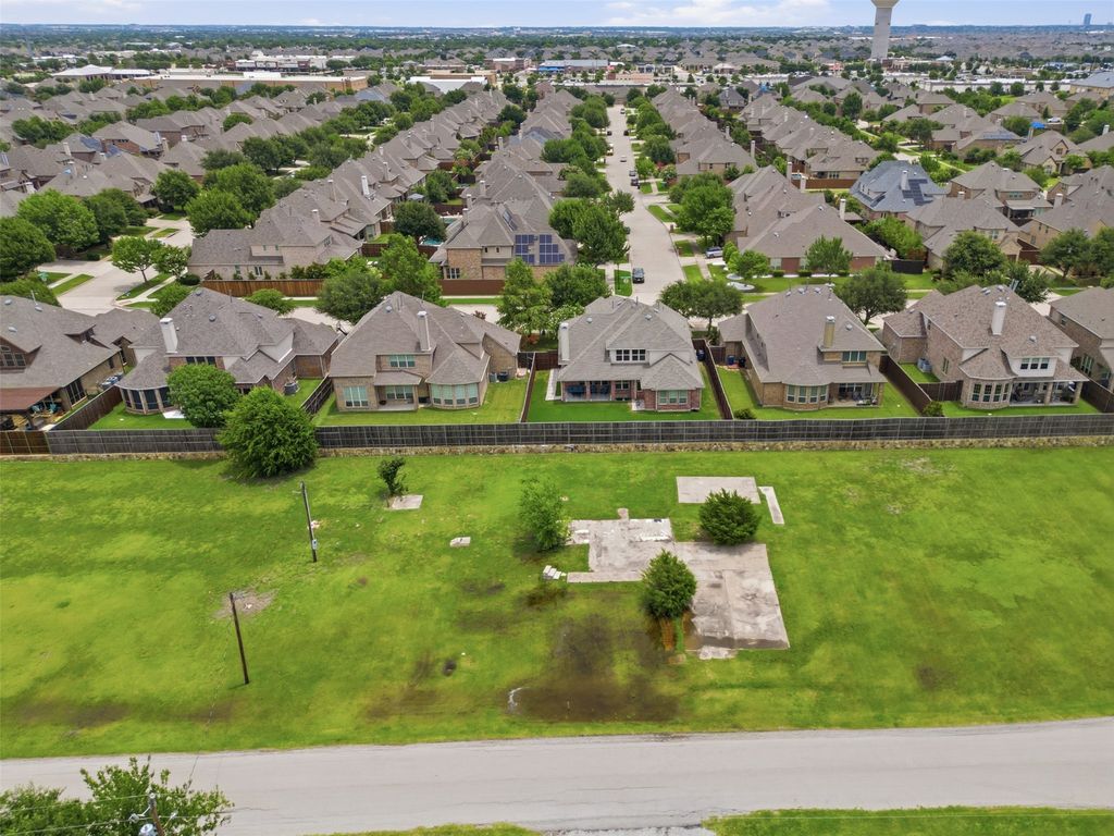 7565 N Lake Trails Drive, Frisco, TX 75036