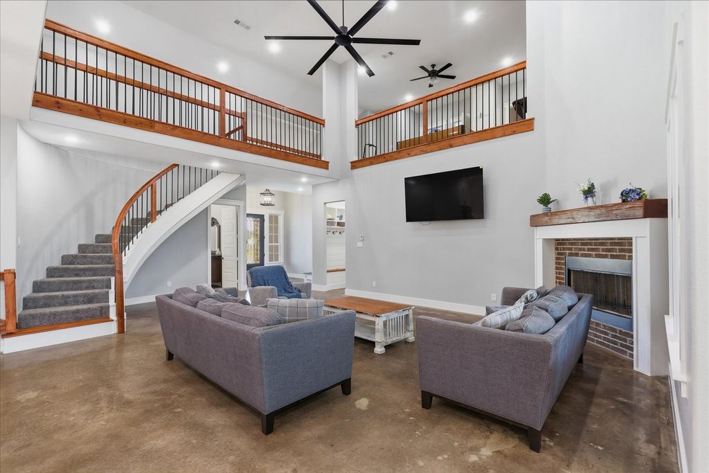 3321 Mountain View Drive, Venus, TX 76084 — photo 2