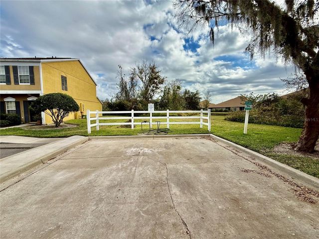 29920 PLAYA DEL REY LANE, Wesley Chapel, FL 33543