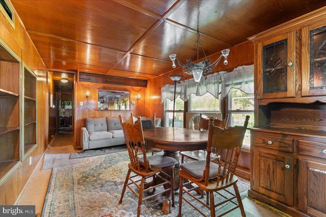 500 S HAYFIELD RD, Winchester, VA 22602
