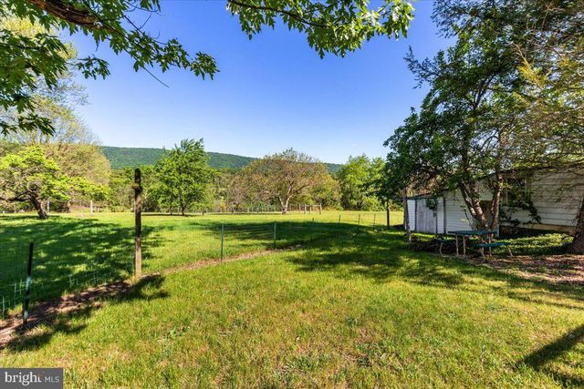 500 S HAYFIELD RD, Winchester, VA 22602
