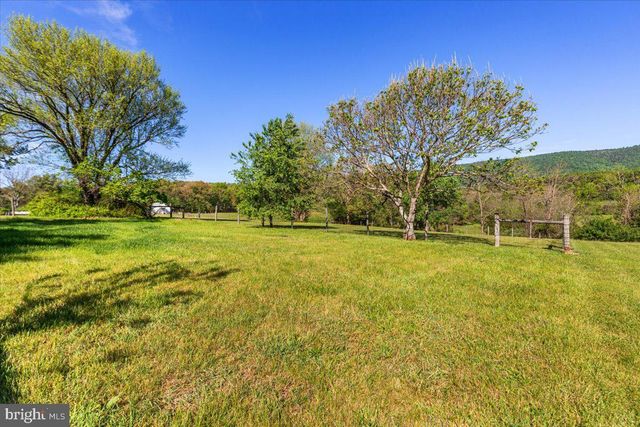 500 S HAYFIELD RD, Winchester, VA 22602