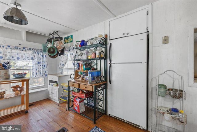 500 S HAYFIELD RD, Winchester, VA 22602