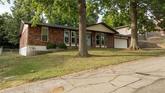 2031 San Angelo Drive, Arnold, MO 63010