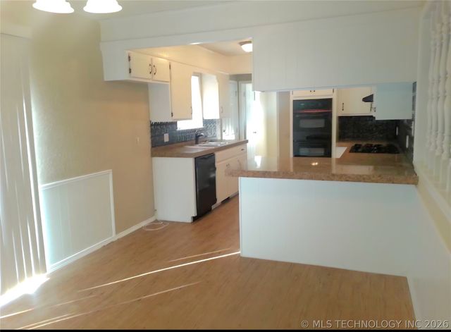 10630 E 113TH N Street North, Owasso, OK null