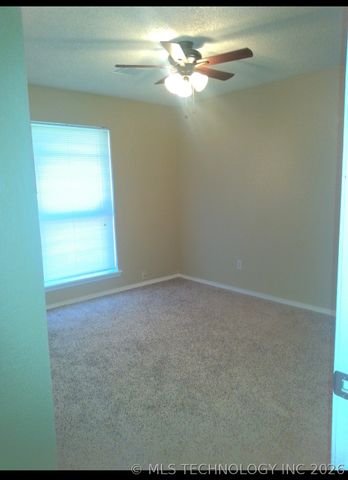 10630 E 113TH N Street North, Owasso, OK null