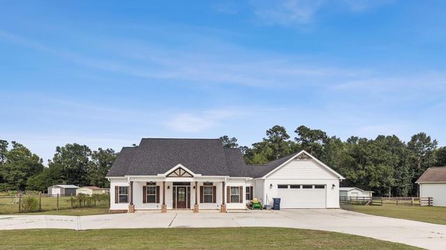 1625 National Road, Dothan, AL 36303