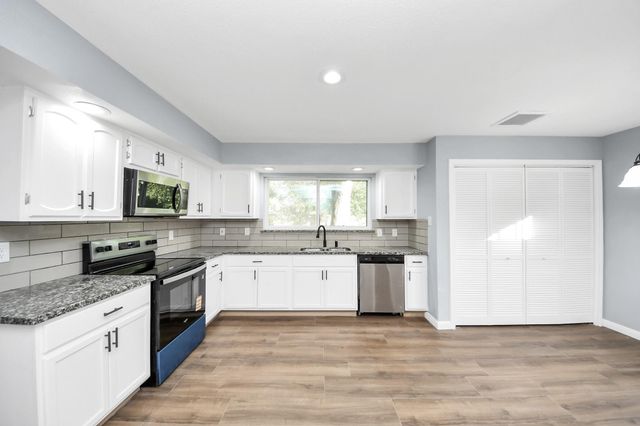 1806 Lacewing Lane, Houston, TX 77067