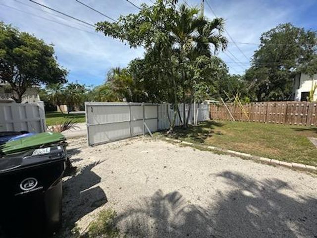 1424 SW 9th Street, Fort Lauderdale, FL 33312
